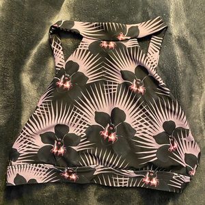 Acacia Top for sale!!